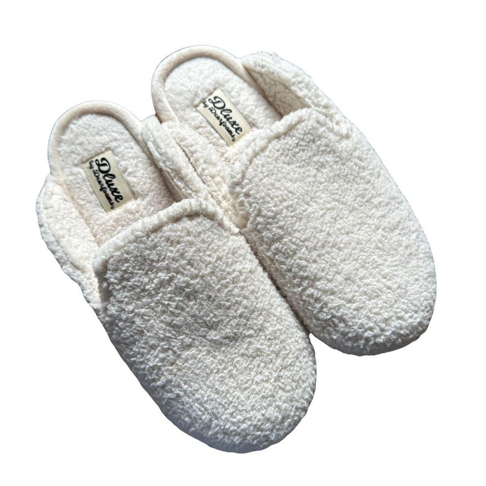 Dearfoams Women's Cream Memory Foam Slippers
